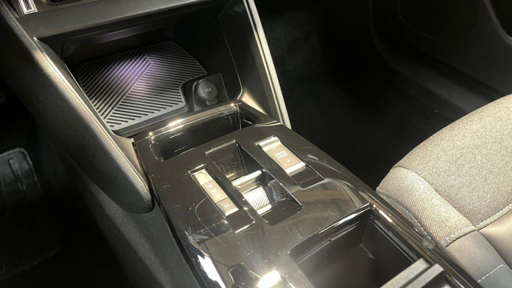 Nouvelle CITROEN C4 X  1.5 BlueHDi 16V - 130 S&S -  EAT8  Max 